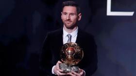Leo Messi, con el Balón de Oro 2019