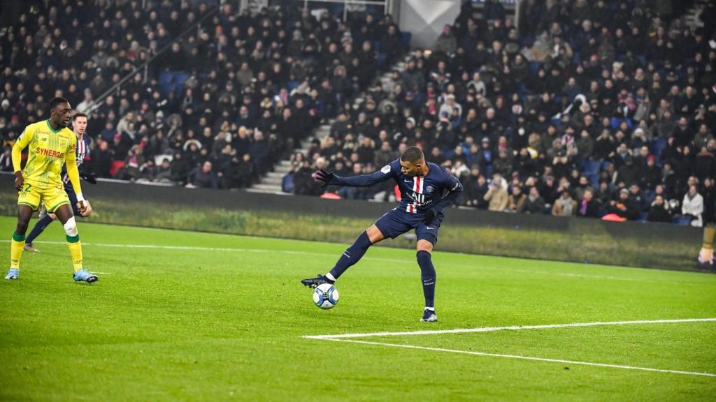 Gol de tacón de Kylian Mbappé