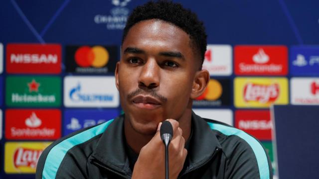 Junior Firpo en rueda de prensa