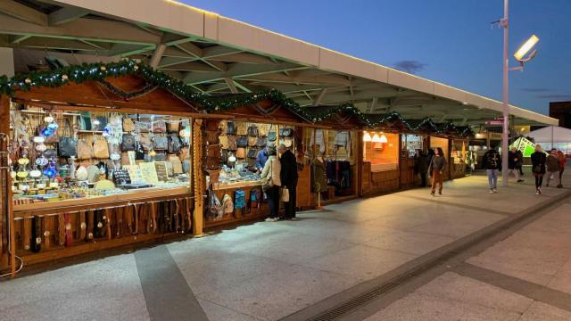 Marineda City estrena en A Coruña su poblado navideño