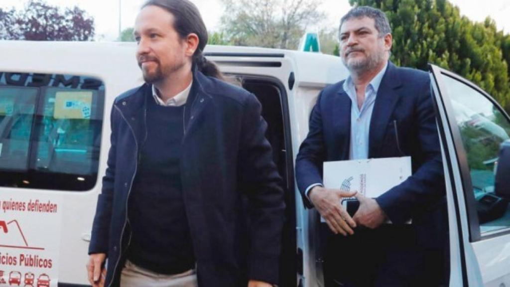 El líder de Unidas Podemos, Pablo iglesias, junto a Pablo Gentili.