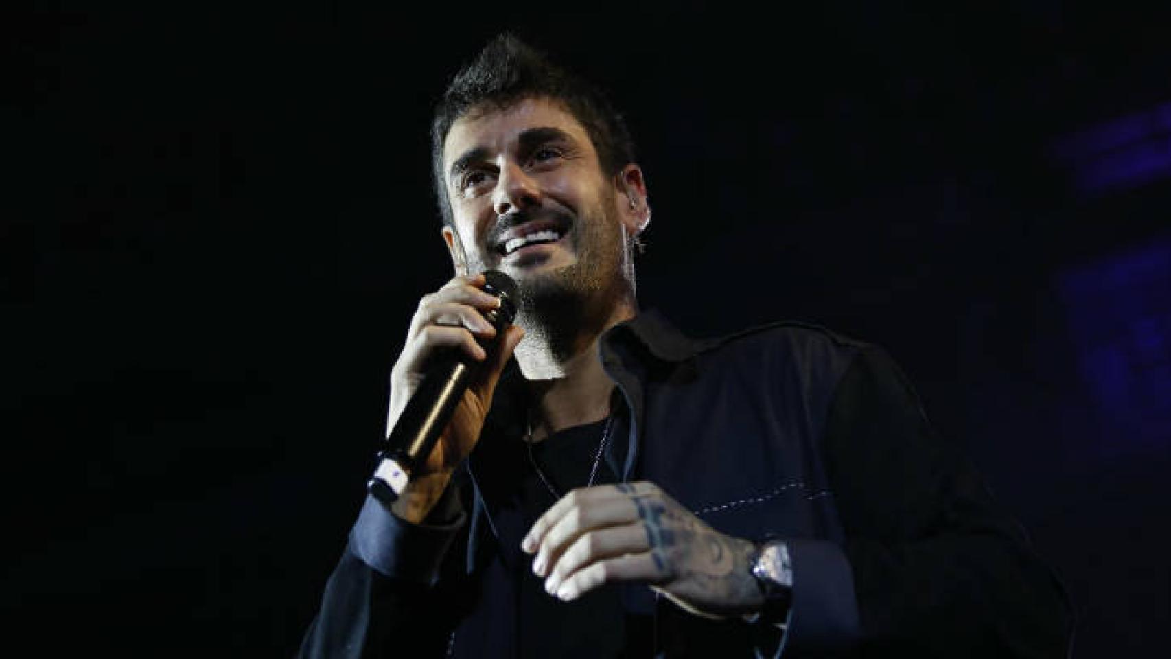 Melendi durante uno de sus conciertos