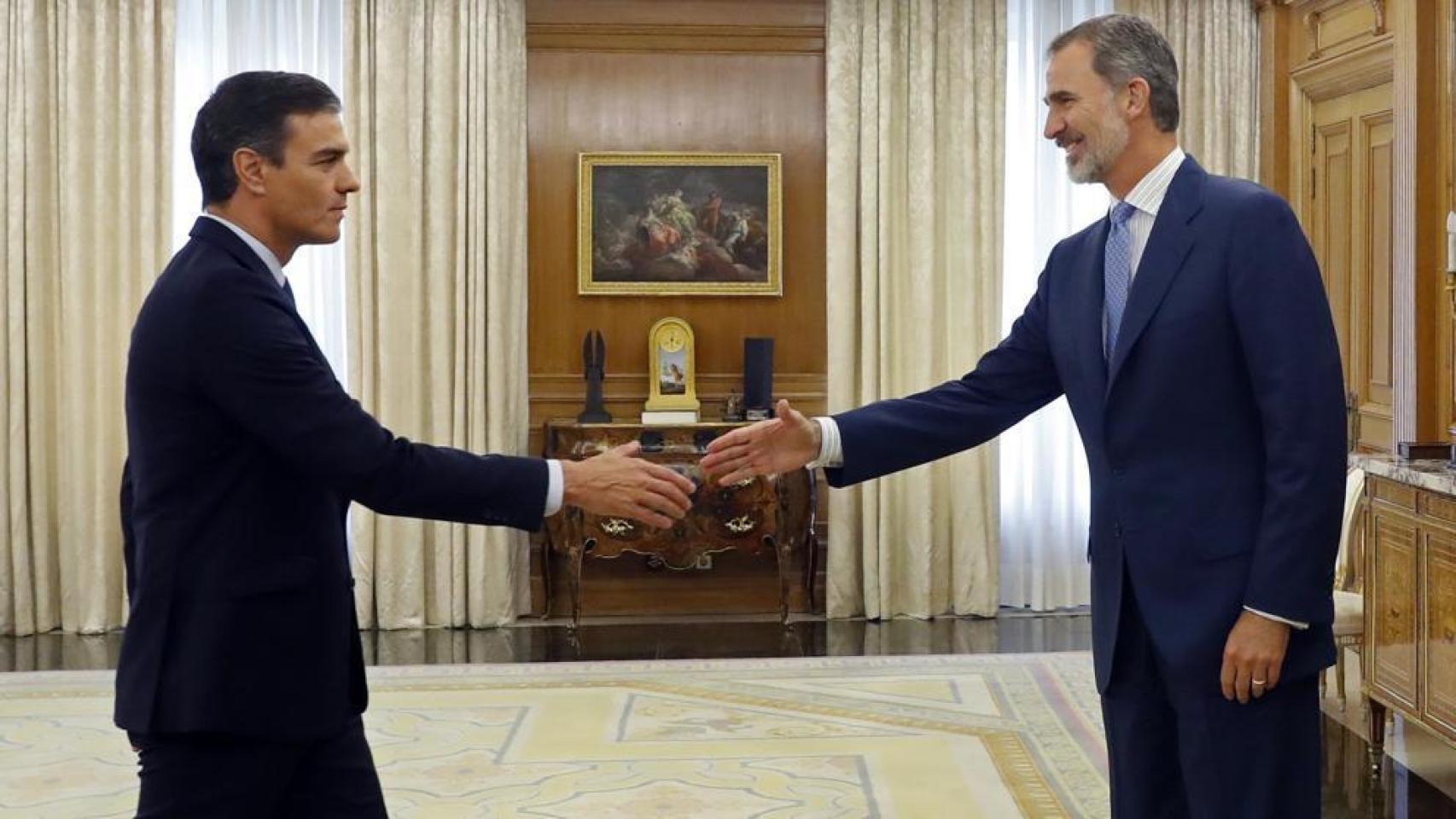 Pedro Sánchez y el Rey Felipe VI en la ronda de consultas del pasado mes de septiembre.