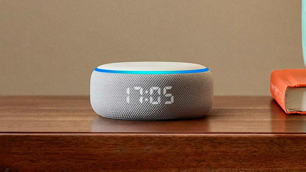 Alexa detectará el ruido ambiente para hablar más alto si no la oyes