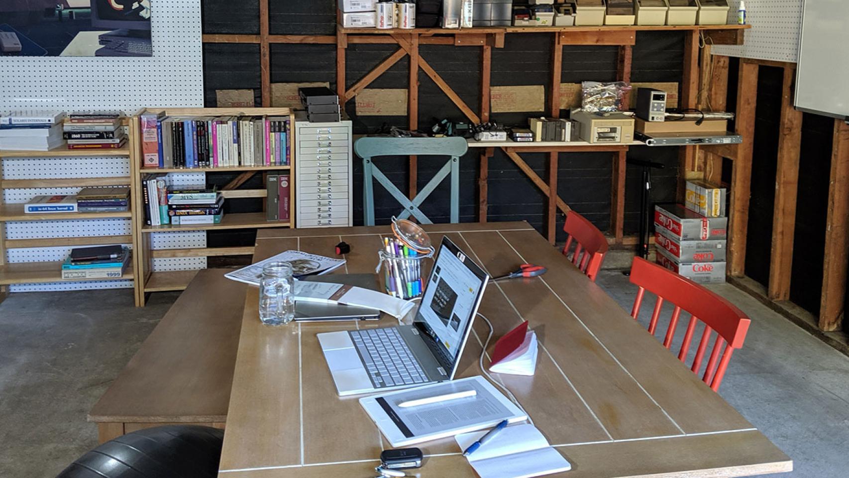 Este es el garaje donde ha nacido Oxide Computer.