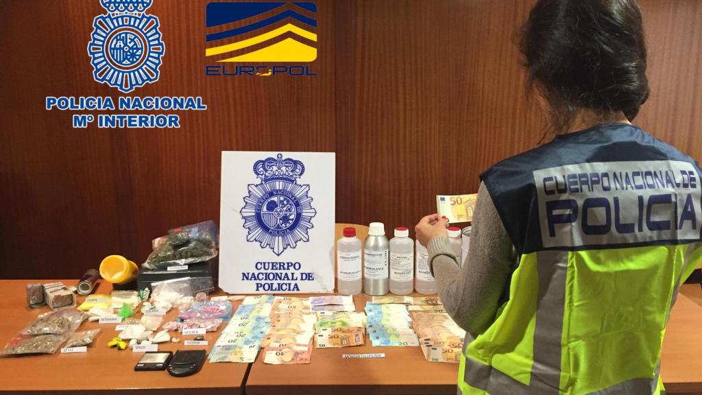 Varios detenidos en A Coruña y Pontevedra en una operación internacional contra la falsificación de moneda
