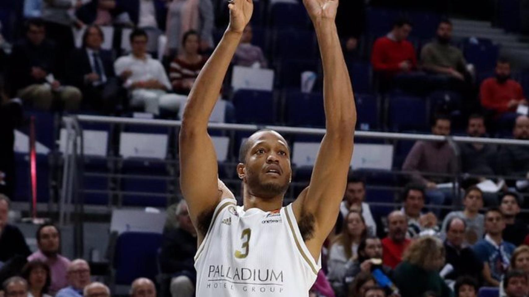 Randolph, durante un momento del partido ante Olimpia Milano