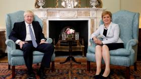 Boris Johnson y Nicola Sturgeon en una imagen de archivo.