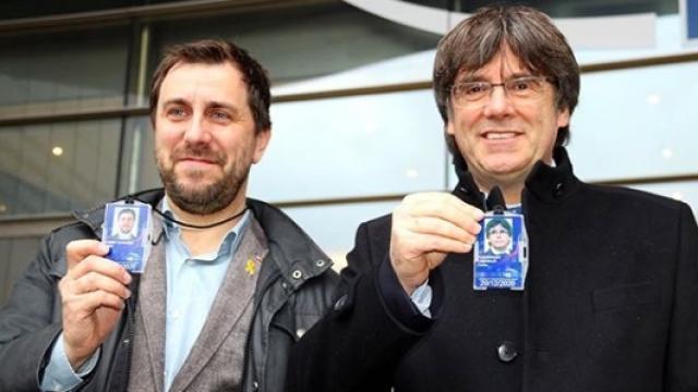 Carles Puigdemont y Toni Comín, este viernes en la sede de la Eurocámara en Bruselas