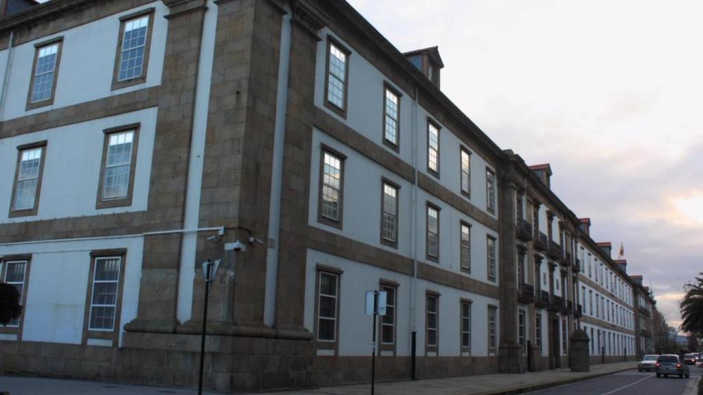 Fachada del Cuartel de Atocha en A Coruña