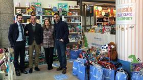 Abanca y Afundación entregan casi 5.000 juguetes a Cáritas, Cruz Roja y Aldeas Infantiles