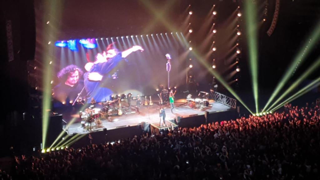 Vídeo: Una pelea obliga a Estopa a interrumpir su concierto en A Coruña