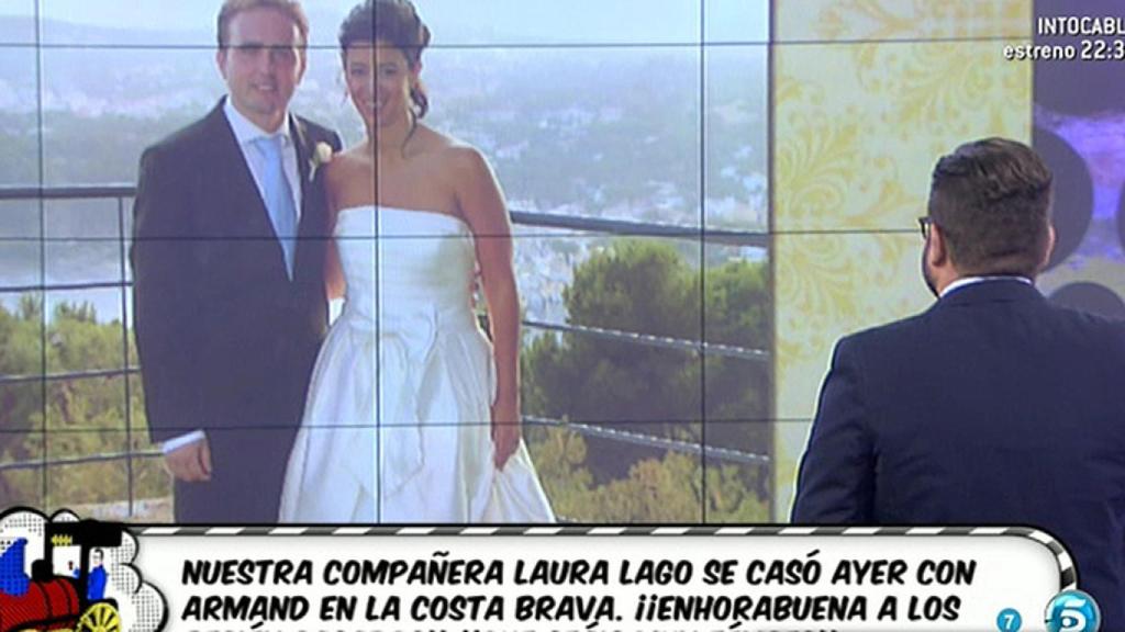 La periodista y su marido, tras contraer matrimonio.