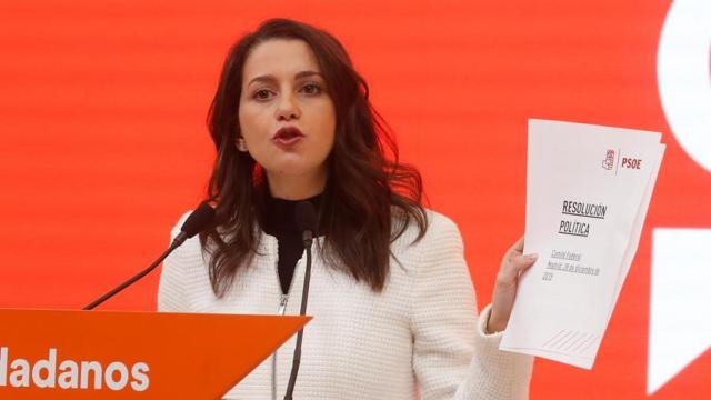 Inés Arrimadas, durante la rueda de prensa posterior a una reunión de la Comisión Gestora de Ciudadanos.