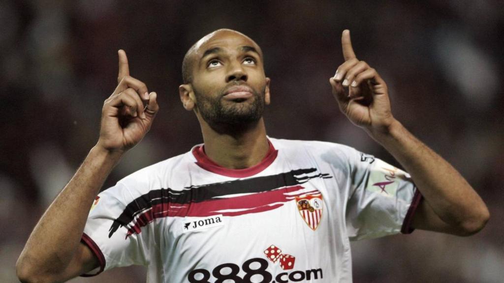 Frédéric Kanouté, en un partido del Sevilla