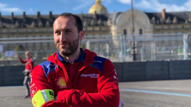 Alberto Blanco en una imagen de archivo en París