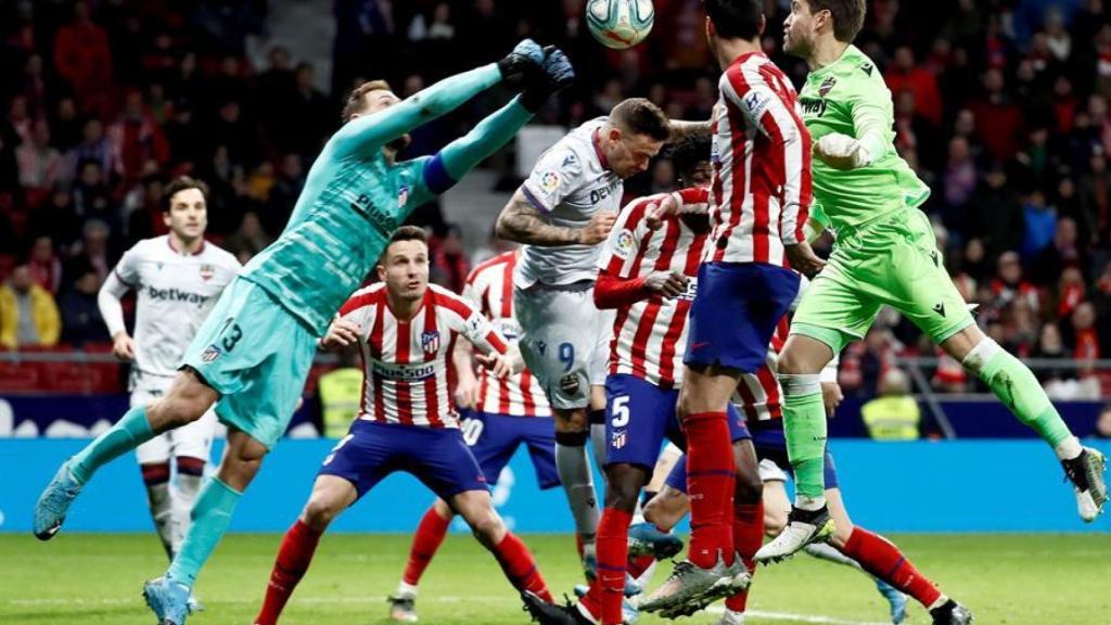 Parada salvadora de Oblak en el Atlético de Madrid - Levante de La Liga