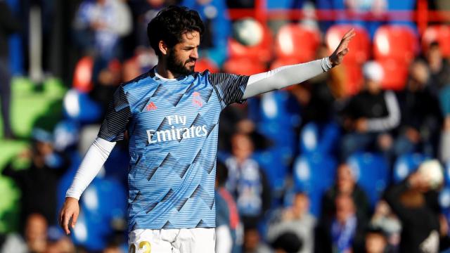 Isco Alarcón, calentando antes del partido en Getafe