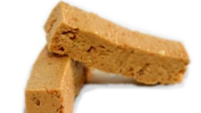 Turrón de una de las marcas no aptas para intolerantes a la lactosa.