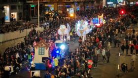 Una Cabalgata de Reyes Magos mágica recorre las calles de A Coruña