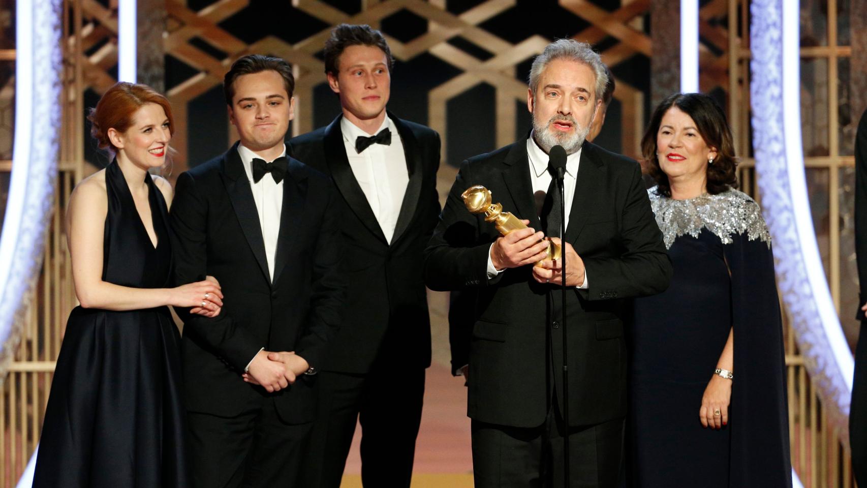 Sam Mendes recoge el Globo de Oro.