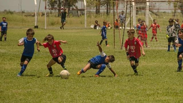 Martina Raspo, la niña de 8 años que pide jugar con sus compañeros varones