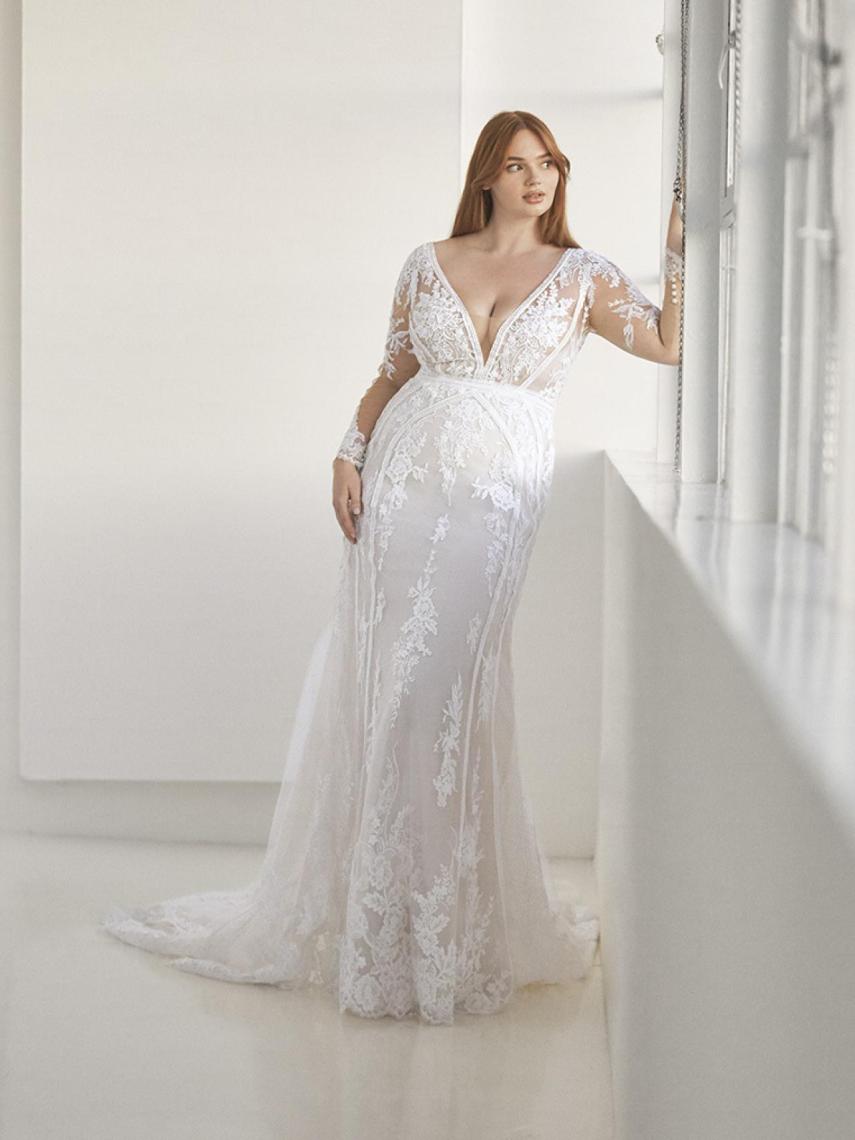 Uno de los diseños de Pronovias y Ashely Graham.