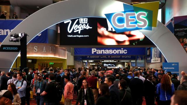 Attendees fill the lobby of the Las Vegas Convention Center during the 2020 CES in Las Vegas