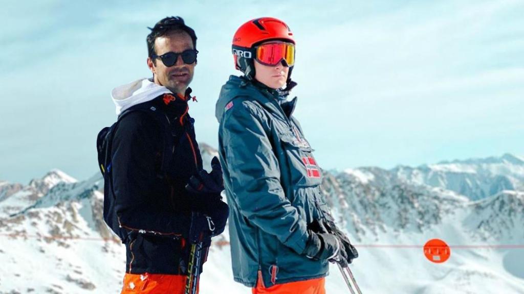 José Bono y Aitor Gómez, durante su escapada a Baqueira Beret en un montaje de JALEOS.