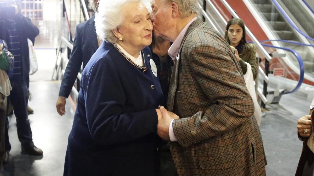 El rey emérito y su hermana Pilar de Borbón en una imagen de archivo.