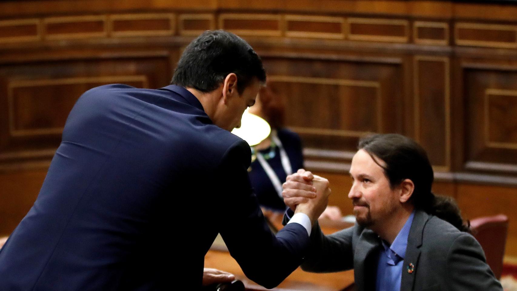 Pedro Sánchez y Pablo Iglesias, en el Congreso de los Diputados.