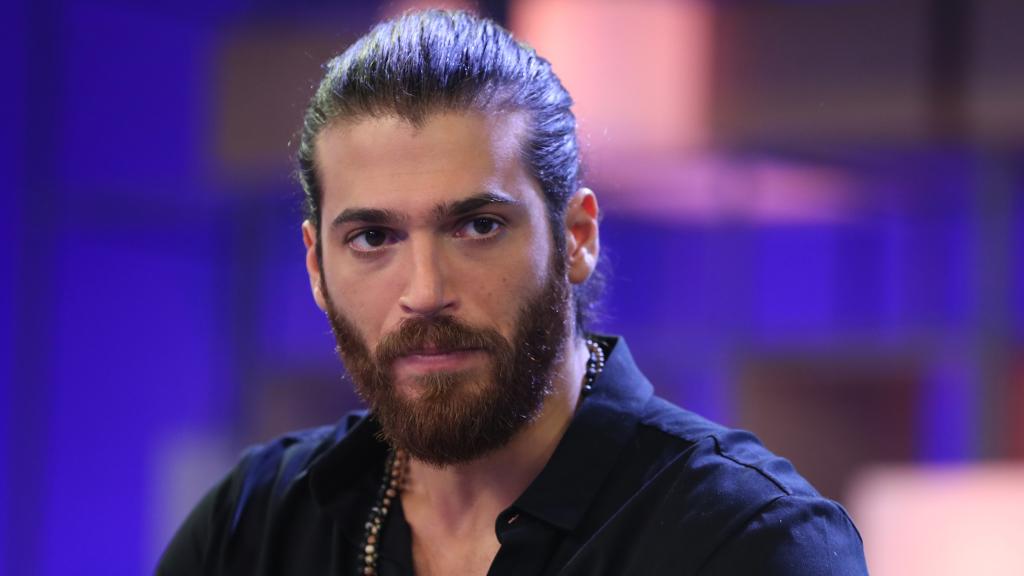 Can Yaman, en una de sus últimas apariciones públicas.