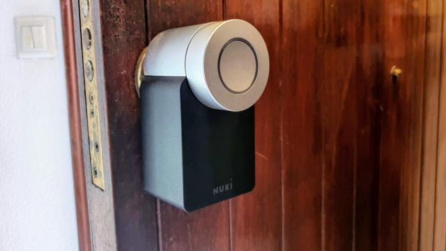 ¿Confiarías en una cerradura inteligente? Probamos la Nuki Smart Lock 2.0