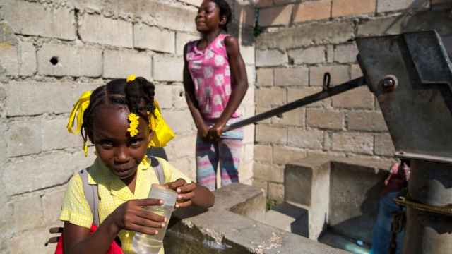 Diez años malviviendo en los refugios temporales del terremoto de Haití: Vivimos en la miseria
