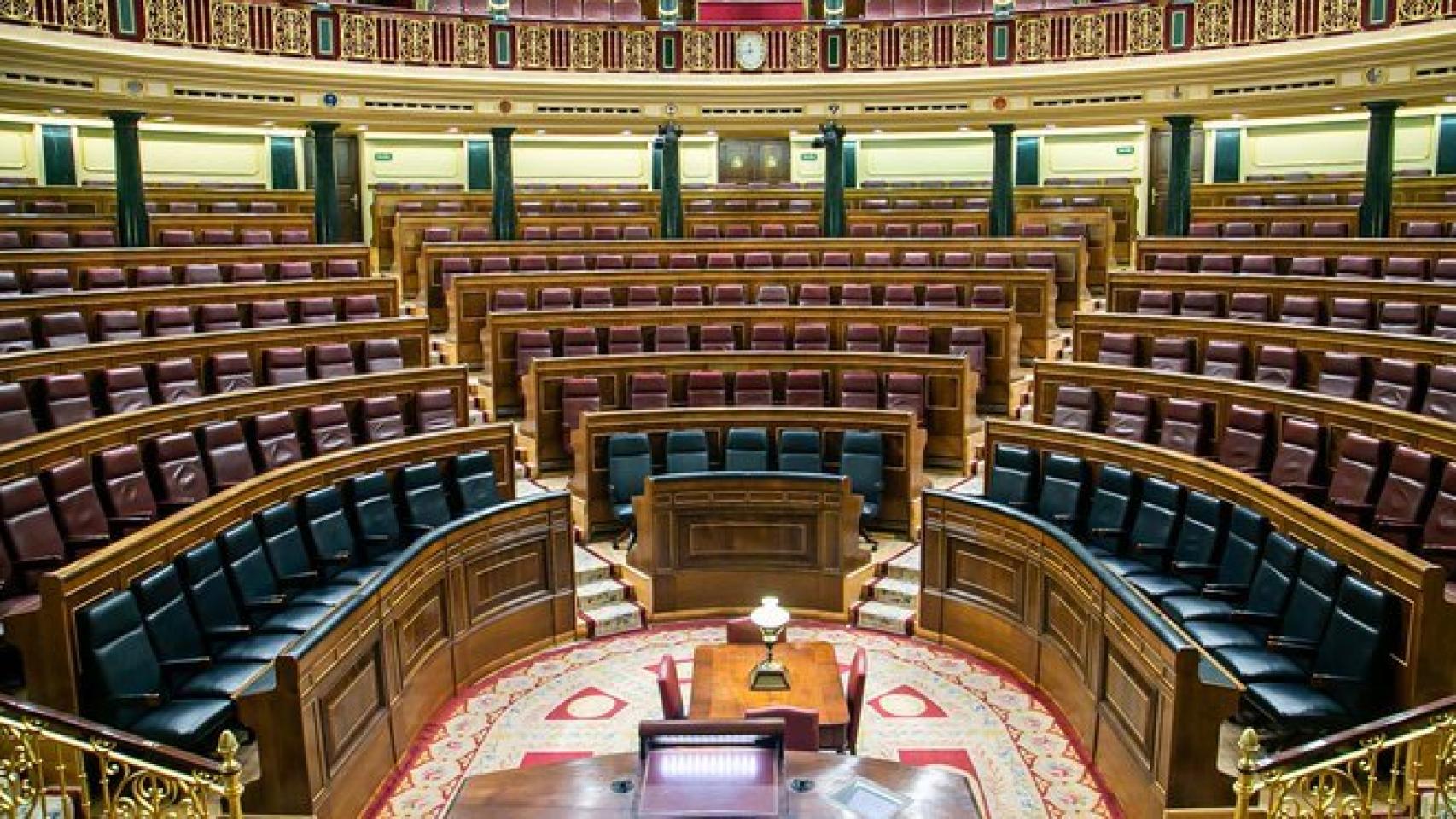 El PSOE y sus socios reformarán el Reglamento del Congreso para sancionar a periodistas sin "cortesía parlamentaria"