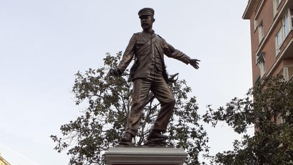 Monumento a los héroes de Baler, en la plaza del Conde del Valle de Súchil, en Madrid.