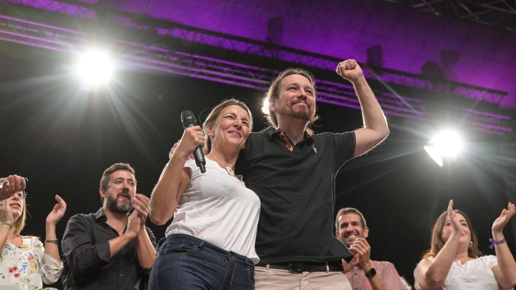 La ministra de Trabajo y Economía Social, Yolanda Díaz, junto al vicepresidente Pablo Iglesias.