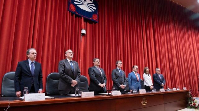 El rector de la Universidade de A Coruña toma posesión de su cargo