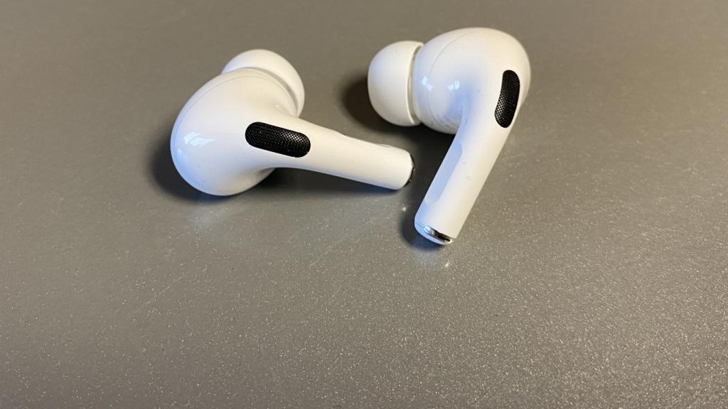 Airpods Pro.