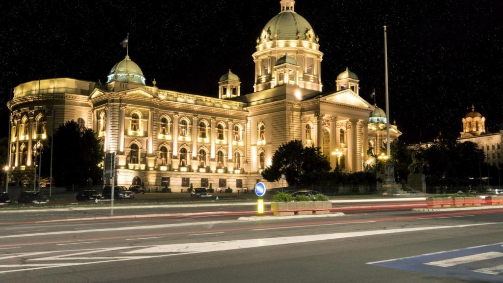 Vista exterior del Museo Nacional de Serbia.