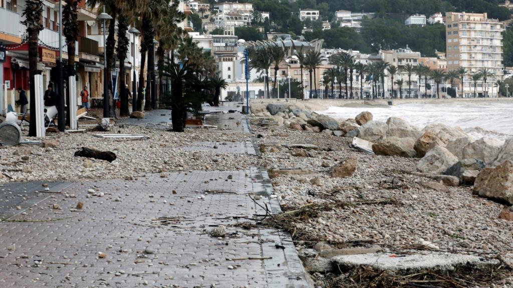 Los desperfectos causados por las intensas lluvias causados por el temporal Gloria en Javea.