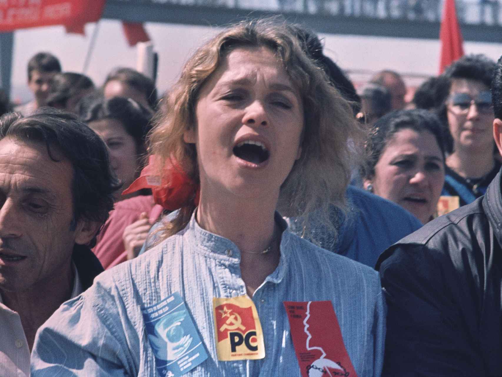 Pepa Flores en la manifestación contra la OTAN en 1986.