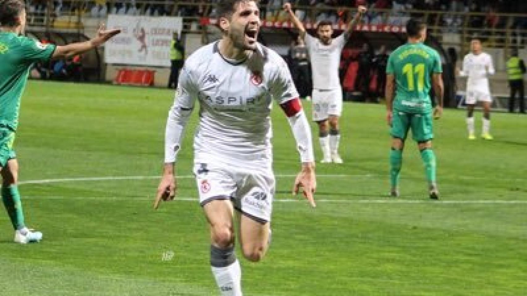 Iván González, capitán de la Cultural Leonesa