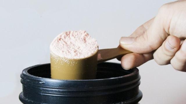 Un batido de proteínas de los que se utilizan en el gimnasio.