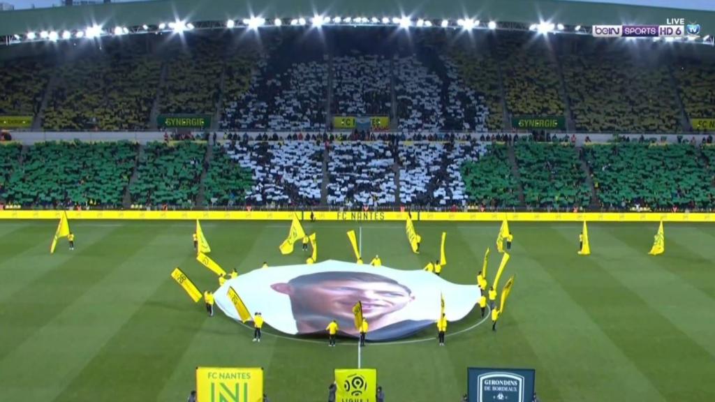 Tifo del Nantes en honor a Emiliano Sala