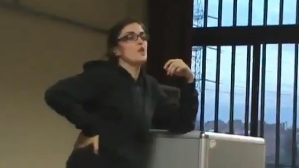 Pamela Palenciano durante el monólogo criticado por Vox.