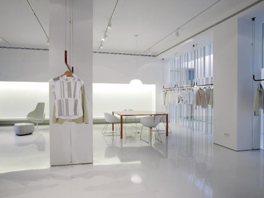 Atelier de Roberto Torreta, diseñado por la arquitecta Patricia Urquiola.