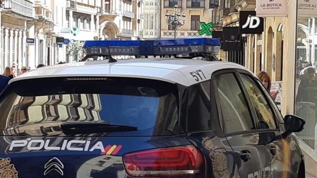 Coche patrulla de la Policia Nacional de Salamanca