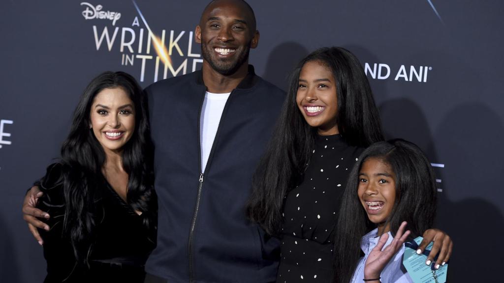 La familia, en la premier 'A Wrinkle in Time'.