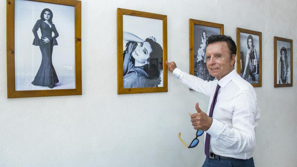 Ortega Cano durante la exposición de Rocío Jurado en Chipiona con motivo del 13 aniversario de su muerte.